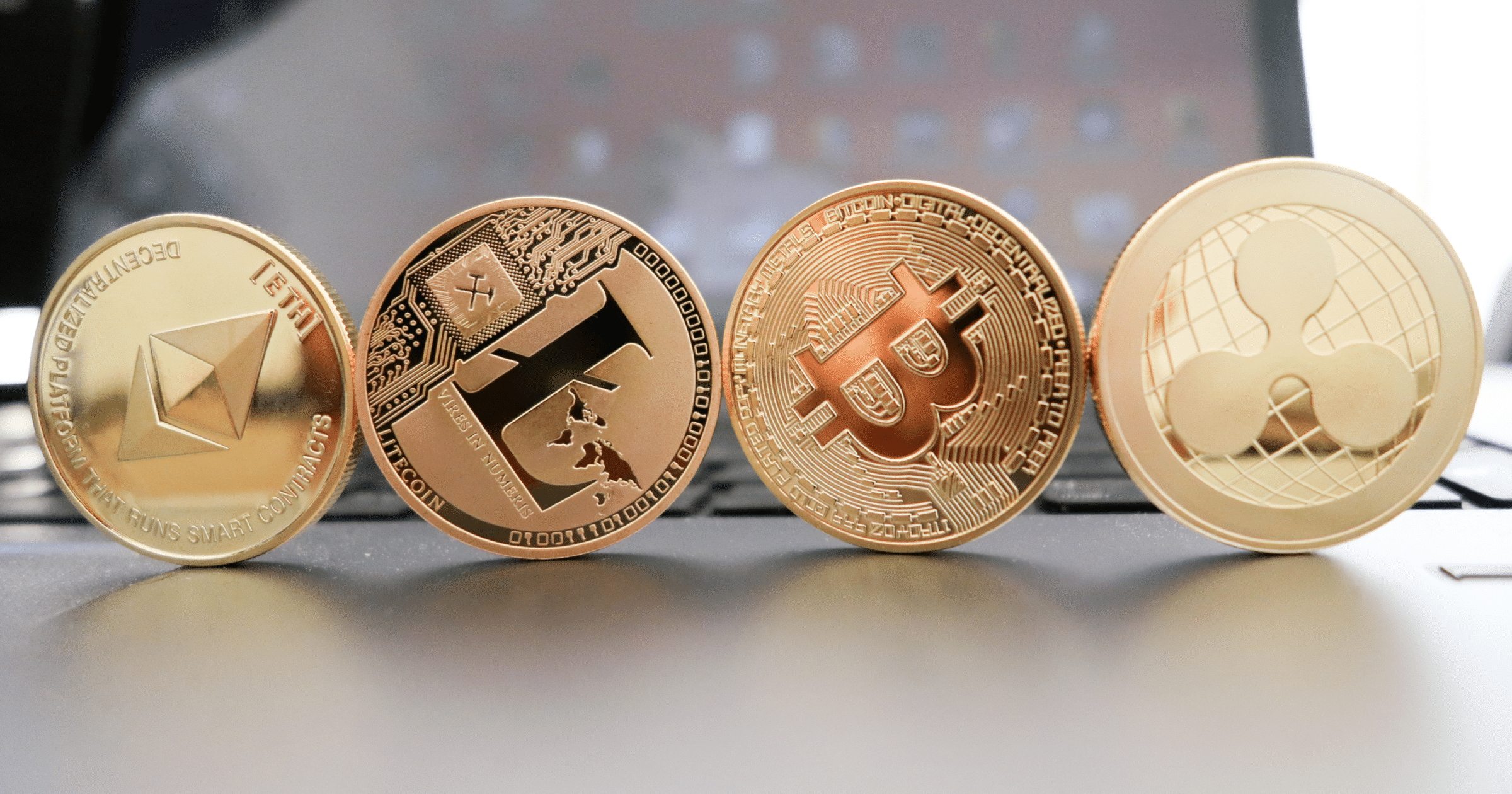 Eos och litecoin stiger mest på uppåtgående kryptomarknader.