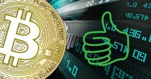 Bitcoin in the green for the weekend – the price is staying above $10,000.