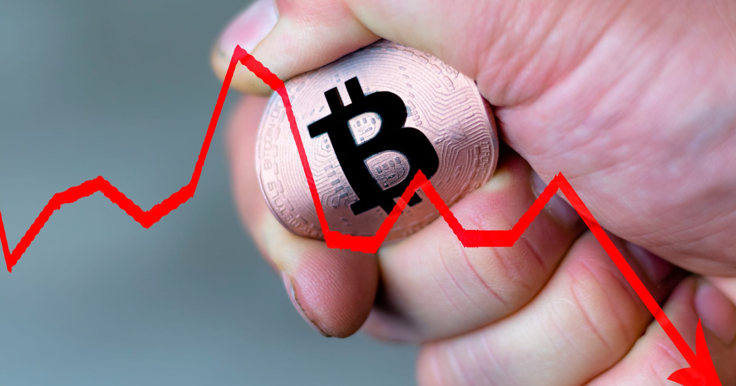 4 möjliga orsaker till att bitcoinpriset föll till 6 500 dollar – enligt investeringschef.