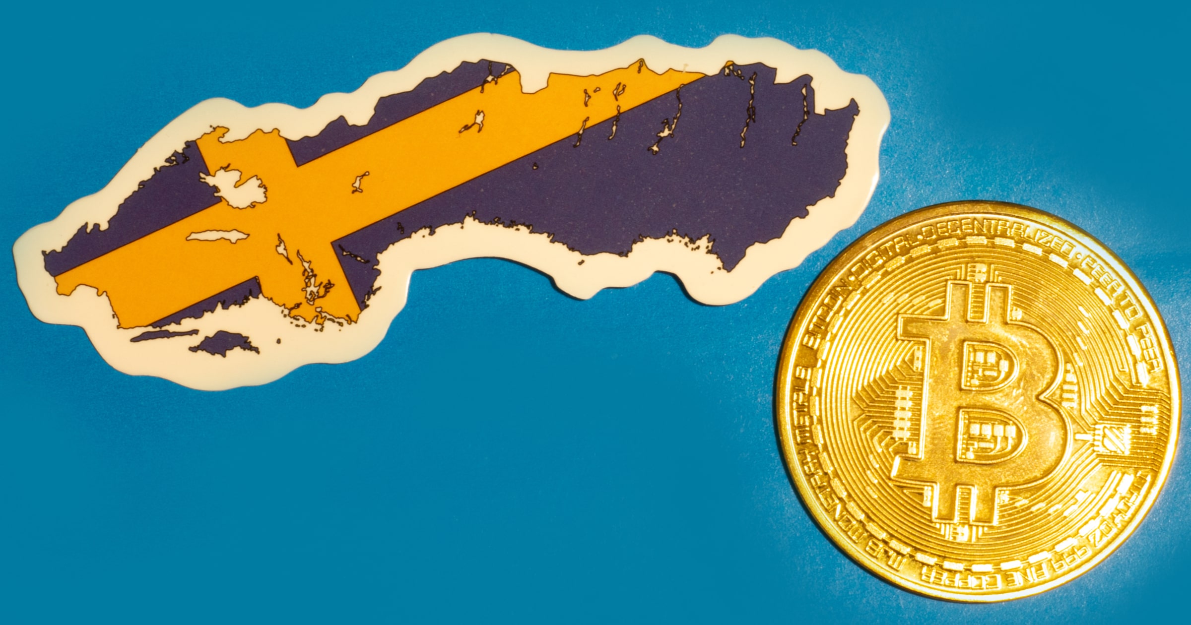 Svensk finansprofil kommer ut som kryptoköpare.