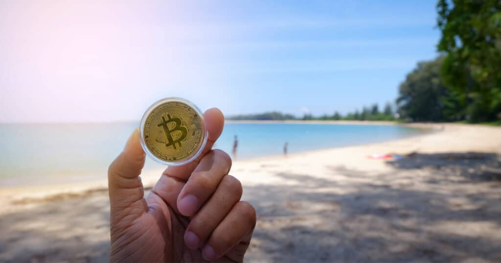 Kryptomarknaden faller – men på "Bitcoin Beach" i Portugal tappar ingen tron.